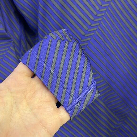 Under Armour Women’s Purple/Gray HeatGear Long Sleeve Striped Pullover-large - Picture 5 of 16